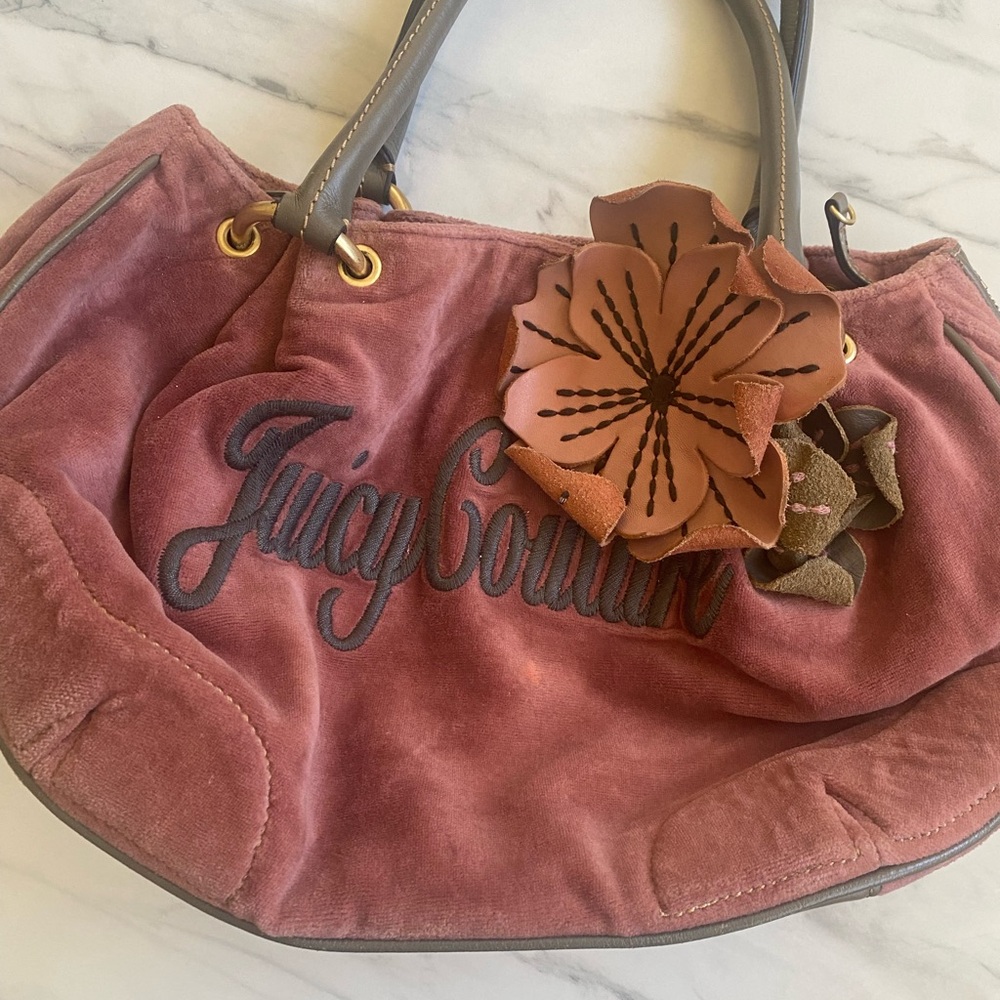 Juicy Couture Y2K Flower daydreamer purse